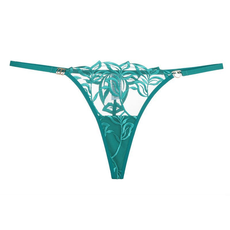 Mireille Thong
